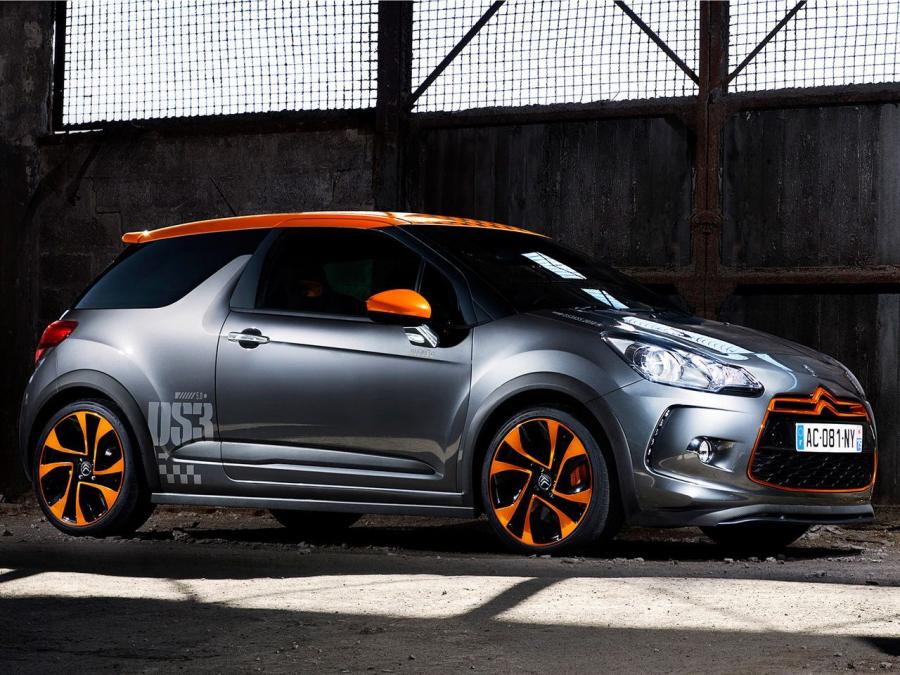  Citroen DS3 Racing 2010 года  (фото 14 из 63)